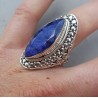 Zilveren ring gezet met marquise Saffier 18 mm