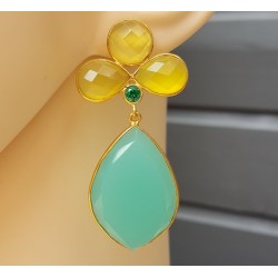 Vergulde oorbellen met gele en Chrysopraas groene Chalcedoon
