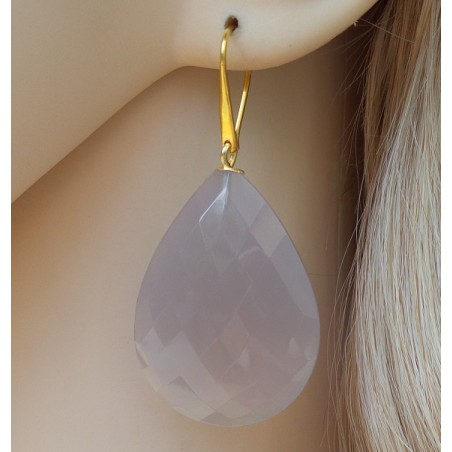 Vergulde oorbellen met grote grijze Chalcedoon briolet