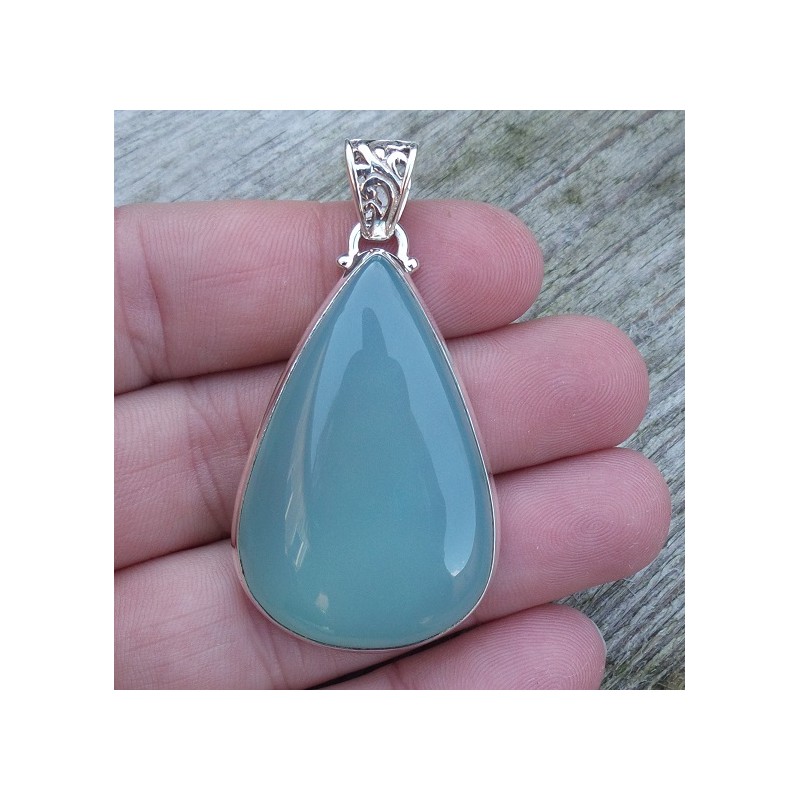 Zilveren hanger gezet met druppelvorm aqua Chalcedoon