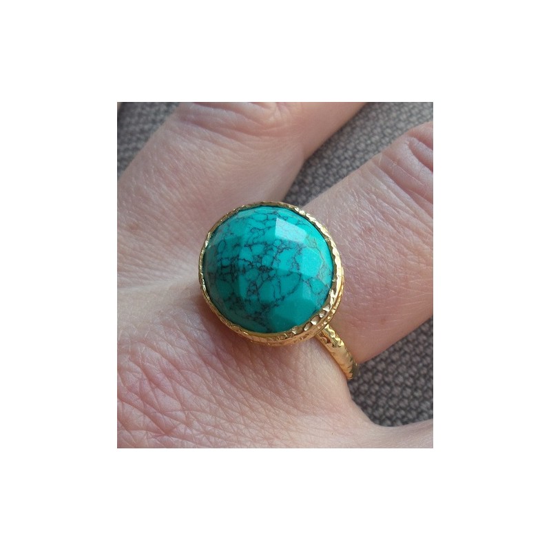 Vergulde ring gezet met dwarsliggende ovale Turkoois 17.3 mm