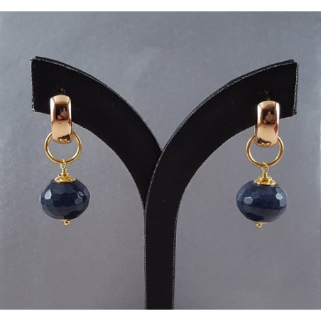 Vergulde creolen met Saffier blauwe Jade