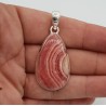 Zilveren hanger gezet met druppelvormige cabochon Rhodochrosiet