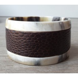 Armband van Buffelhoorn en leer