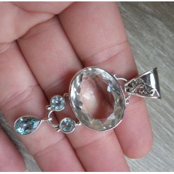 Zilveren hanger gezet met wit Topaas en blauwe Topazen