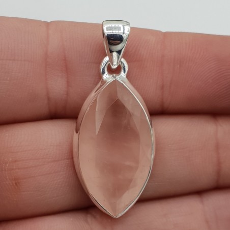 Zilveren hanger met marquise facet geslepen Rozenkwarts