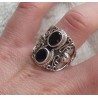 Zilveren ring gezet met Ioliet maat 17 mm