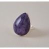 Zilveren ring gezet met brede druppelvorm Charoiet 18 mm