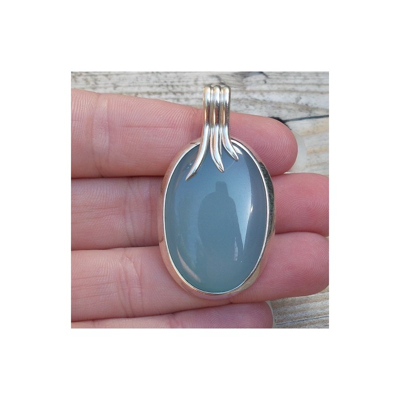 Zilveren hanger ovale aqua Chalcedoon in strakke setting