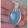 Zilveren hanger ovale aqua Chalcedoon in strakke setting