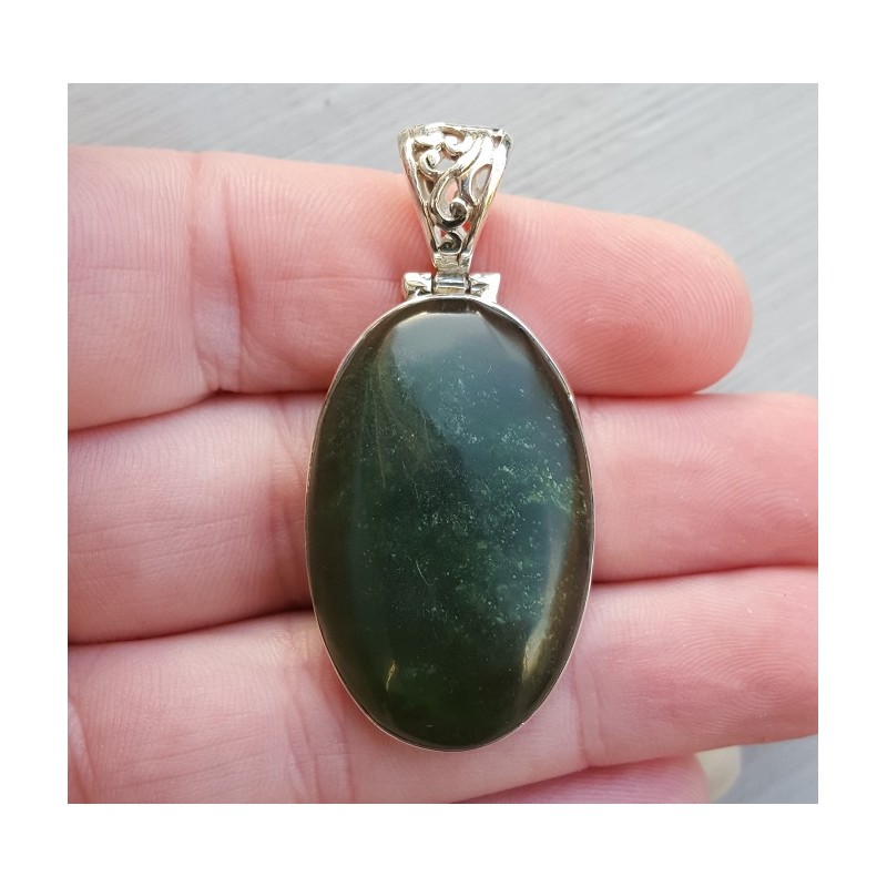Zilveren hanger met ovale Jade