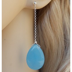 Zilveren oorbellen met blauwe Jade briolet