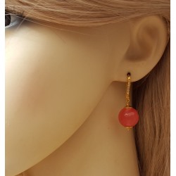 Vergulde oorbellen met Cherry quartz