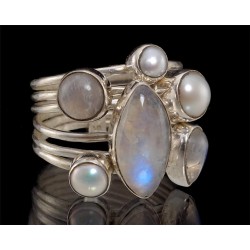 Zilveren ringen set gezet met Maansteen en Parel 17.7 mm