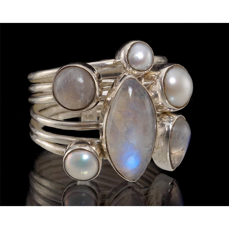 Zilveren ringen set gezet met Maansteen en Parel 17.7 mm