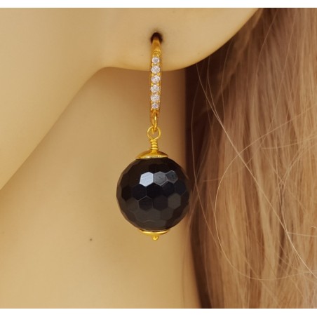 Vergulde oorbellen met zwarte Onyx