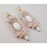 Vergulde oorbellen met roze Chalcedoon en handgemaakte hanger
