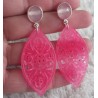 Zilveren oorbellen met roze Chalcedoon en uitgesneden roze Jade