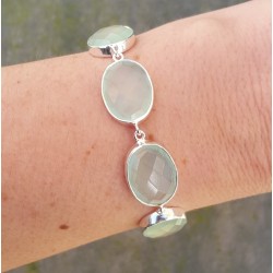 Zilveren armband gezet met ovale facet aqua Chalcedoon schak
