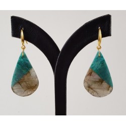 Vergulde oorbellen met hanger van Chrysocolla en Labradoriet