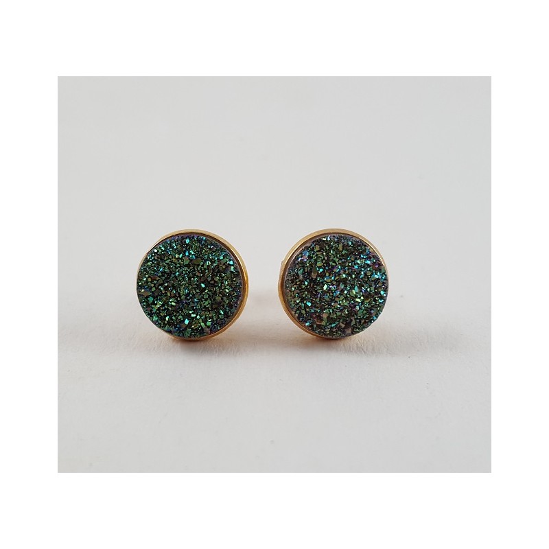 Vergulde oorknoppen gezet met ronde groene druzy Titanium
