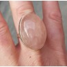 Zilveren ring gezet met grote ovale cabochon Rozenkwarts 18.5