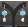 Zilveren oorbellen met licht blauwe Jade en zoetwater Parel