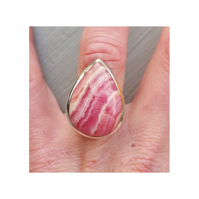 Zilveren ring gezet met druppelvormige Rhodochrosiet 16.5 mm