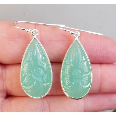 Zilveren oorbellen met uitgesneden aqua Chalcedoon