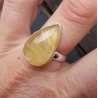 Zilveren ring met druppelvormige gouden Rutielkwarts 18.5 mm