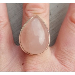 Zilveren ring met brede druppelvormige cabochon Rozenkwarts 19 m