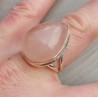 Zilveren ring met brede druppelvormige cabochon Rozenkwarts 19 m