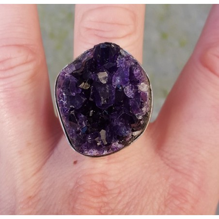 Zilveren ring gezet met ruwe Amethist 20.5 mm