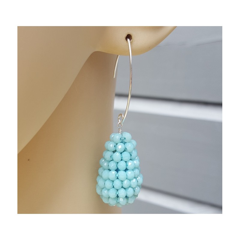 Oorbellen met druppel van licht blauwe Jade
