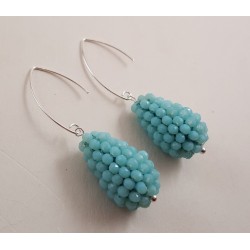 Oorbellen met druppel van licht blauwe Jade