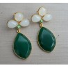 Vergulde oorbellen wit Chalcedoon, groene Onyx en groene quartz