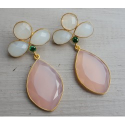 Vergulde oorbellen met wit en roze Chalcedoon en groene quartz