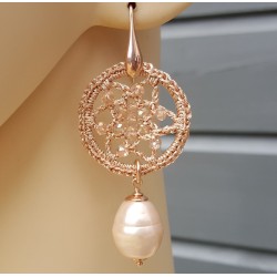 Oorbellen met Majorca parel en hanger met kristallen