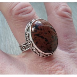 Zilveren ring met mahonie Obsidiaan in bewerkte setting 19 mm