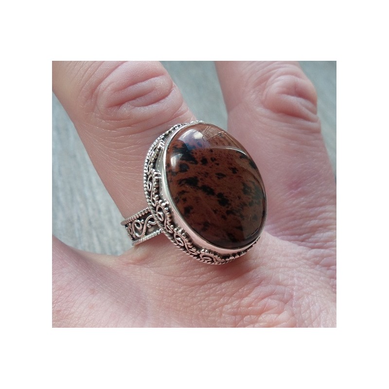 Zilveren ring met mahonie Obsidiaan in bewerkte setting 19 mm