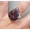 Zilveren ring gezet met druppelvormige Eudialiet 17 mm