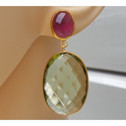 Vergulde oorbellen roze Toermalijn quartz en groene Amethist qua