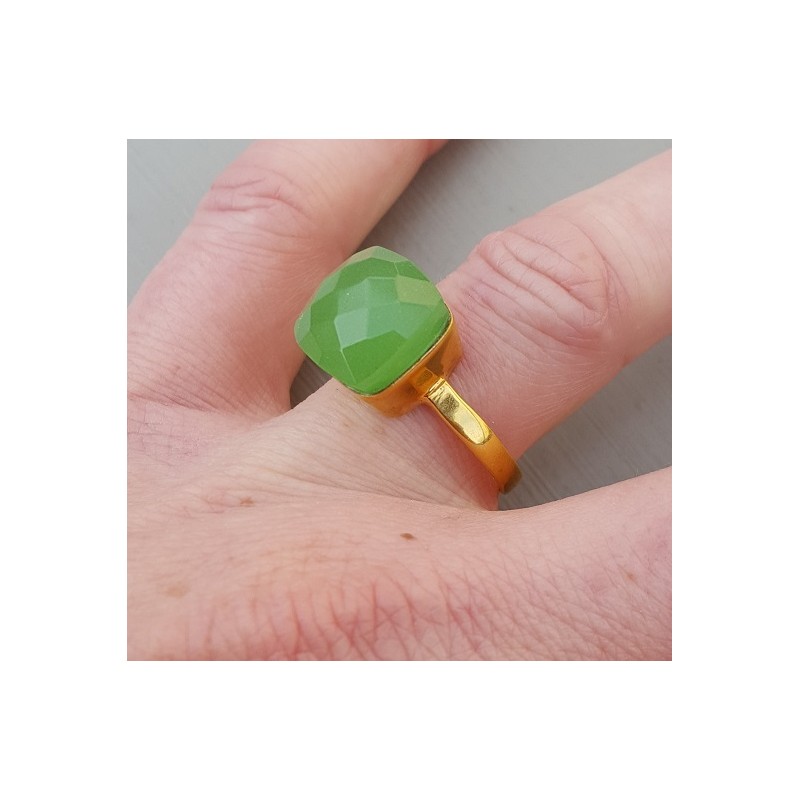 Vergulde ring met vierkante appeltjes groene Chalcedoon 18 of 20