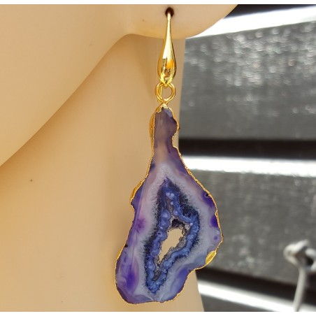 Vergulde oorbellen met paars / blauwe druzy Agaat