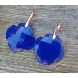 Oorbellen met klaver van kobalt blauw Chalcedoon