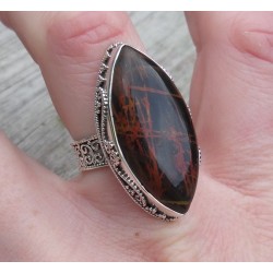 Zilveren ring marquise Pilbara Jaspis en bewerkte setting 18 mm