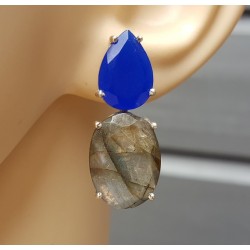 Zilveren oorbellen met kobalt blauw Chalcedoon en Labradoriet