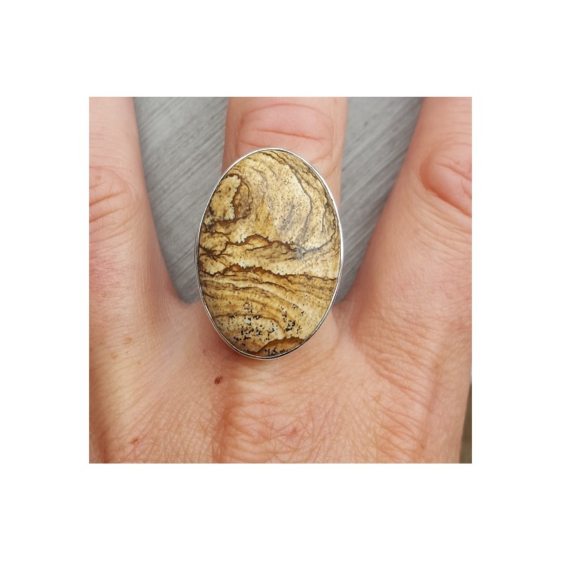 Zilveren ring gezet met ovale Landschap Jaspis 19