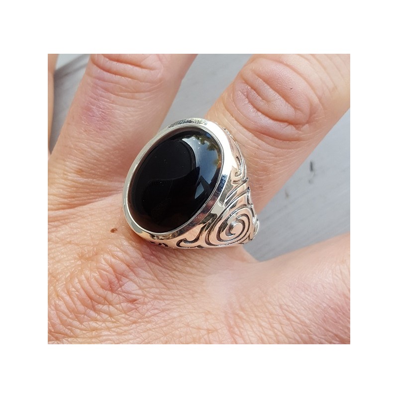 Zilveren ring gezet met Onyx (mannen ring) 20 mm