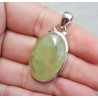 Zilveren hanger met ovale cabochon Prehniet